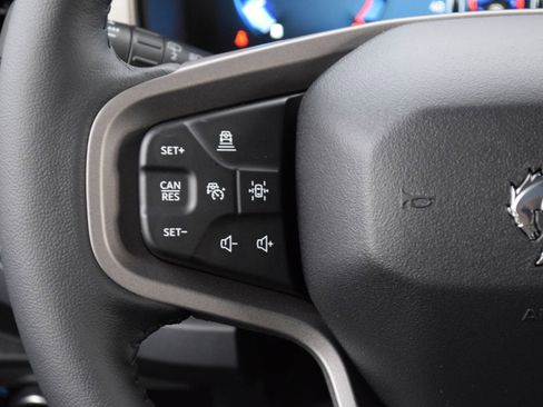 New 2026 Ford Bronco Outer Banks image 9