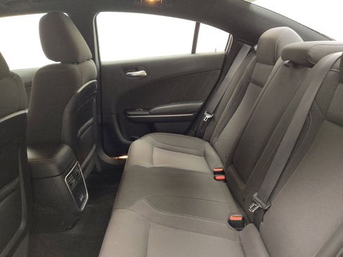 Used 2019 Dodge Charger SXT AWD/4WD image 18