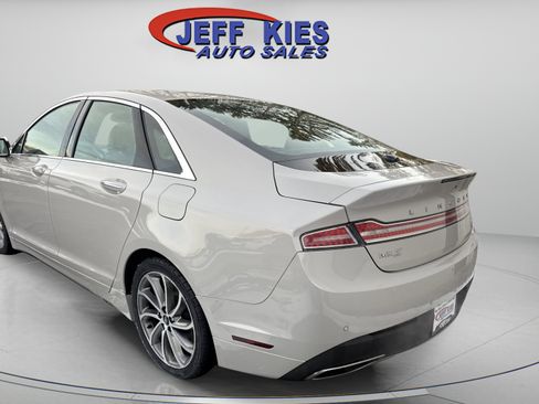 Used 2019 Lincoln MKZ Reserve w/ Reserve Plus Package image 7