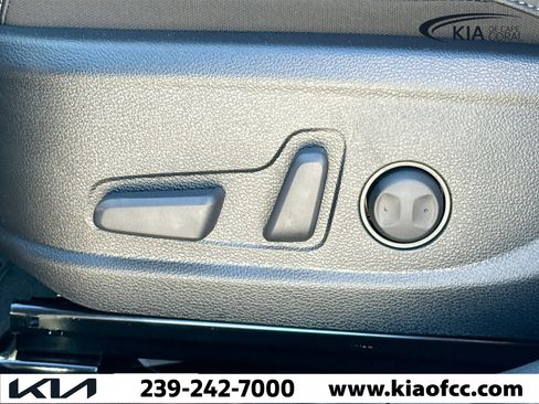 New 2026 Kia Seltos EX AWD/4WD image 23
