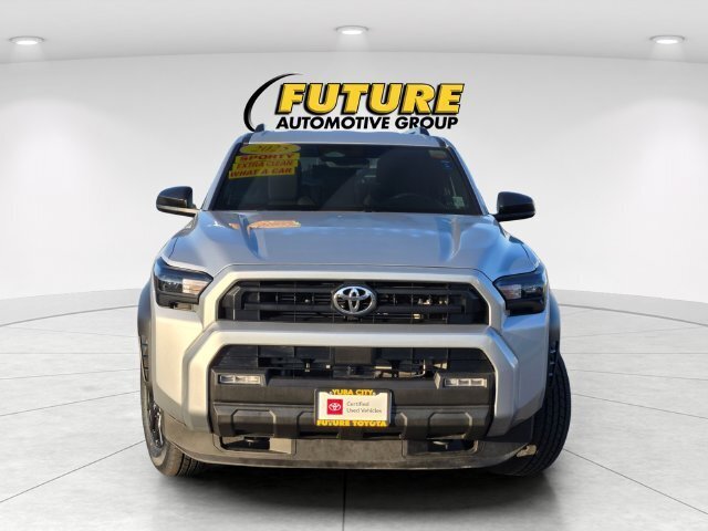 Certified 2025 Toyota 4Runner SR5 AWD/4WD image 2