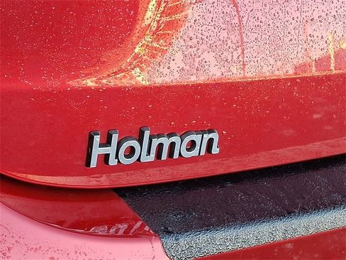 Used 2025 Lincoln Nautilus Premier w/ Jet Appearance Package image 30