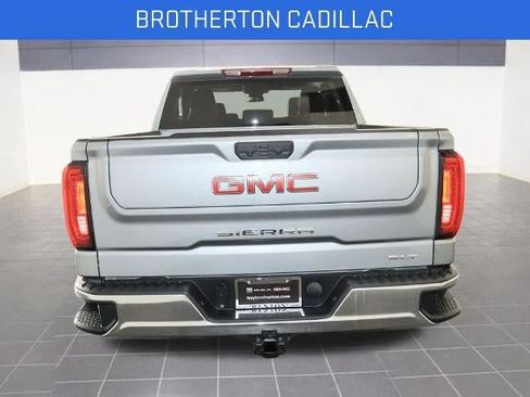 Certified 2024 GMC Sierra 1500 SLT image 9