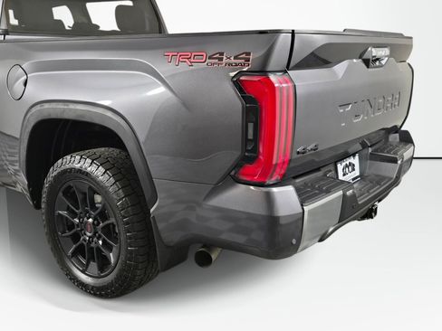 Used 2022 Toyota Tundra Limited w/ TRD Off-Road Package AWD/4WD image 14