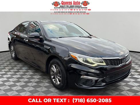 Used 2020 Kia Optima LX image 9