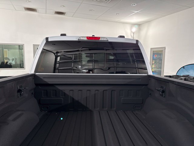 Used 2022 Ford F150 Lariat AWD/4WD image 8