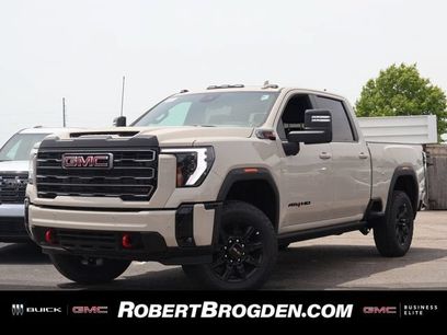New 2026 GMC Sierra 2500 AT4 w/ AT4 Premium Plus Package