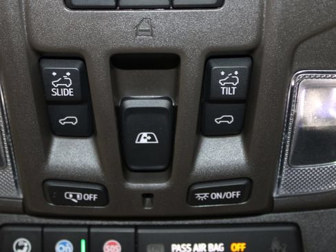 Used 2025 Chevrolet Silverado 1500 LT Trail Boss w/ LT Trail Boss Premium Package AWD/4WD image 54