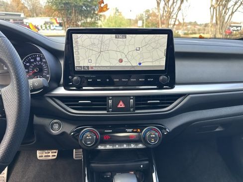 Used 2023 Kia Forte GT-Line w/ GT-Line Premium Package image 33