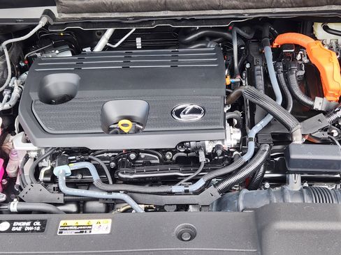Used 2025 Lexus RX 350h image 22
