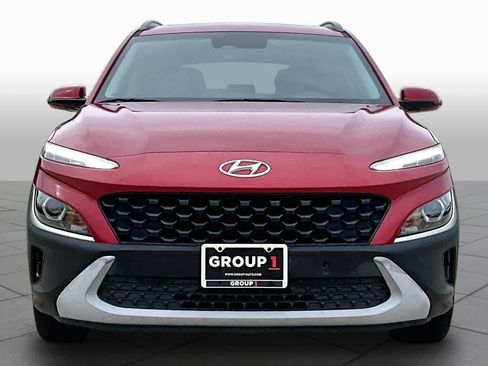 Certified 2022 Hyundai Kona SEL w/ Convenience Package FWD image 4