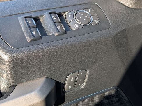Used 2019 Ford F150 Lariat AWD/4WD image 22