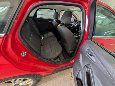Used 2012 Ford Focus SEL FWD image 26