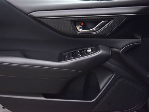 Used 2024 Subaru Outback Premium image 25