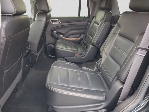 Used 2017 GMC Yukon Denali AWD/4WD image 10