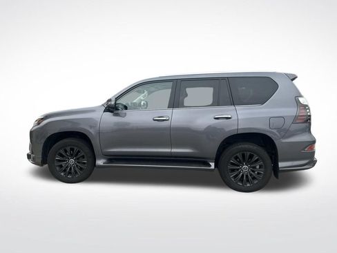Used 2023 Lexus GX 460 Premium w/ Accessory Package AWD/4WD image 25