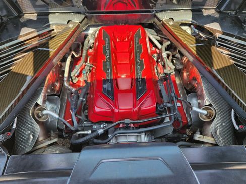 Used 2024 Chevrolet Corvette Stingray Premium Cpe w/ Z51 Performance Package RWD image 24
