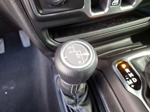 New 2026 Jeep Gladiator Sport AWD/4WD image 21