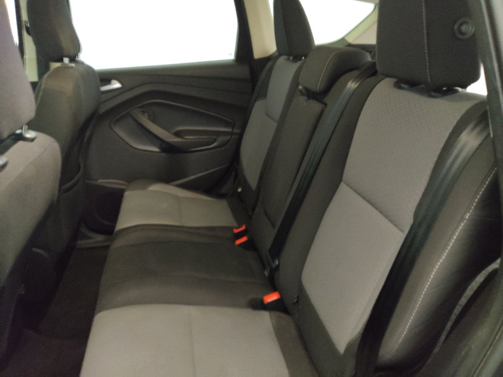 Used 2018 Ford Escape SE w/ SE Sync 3 Package AWD/4WD image 18
