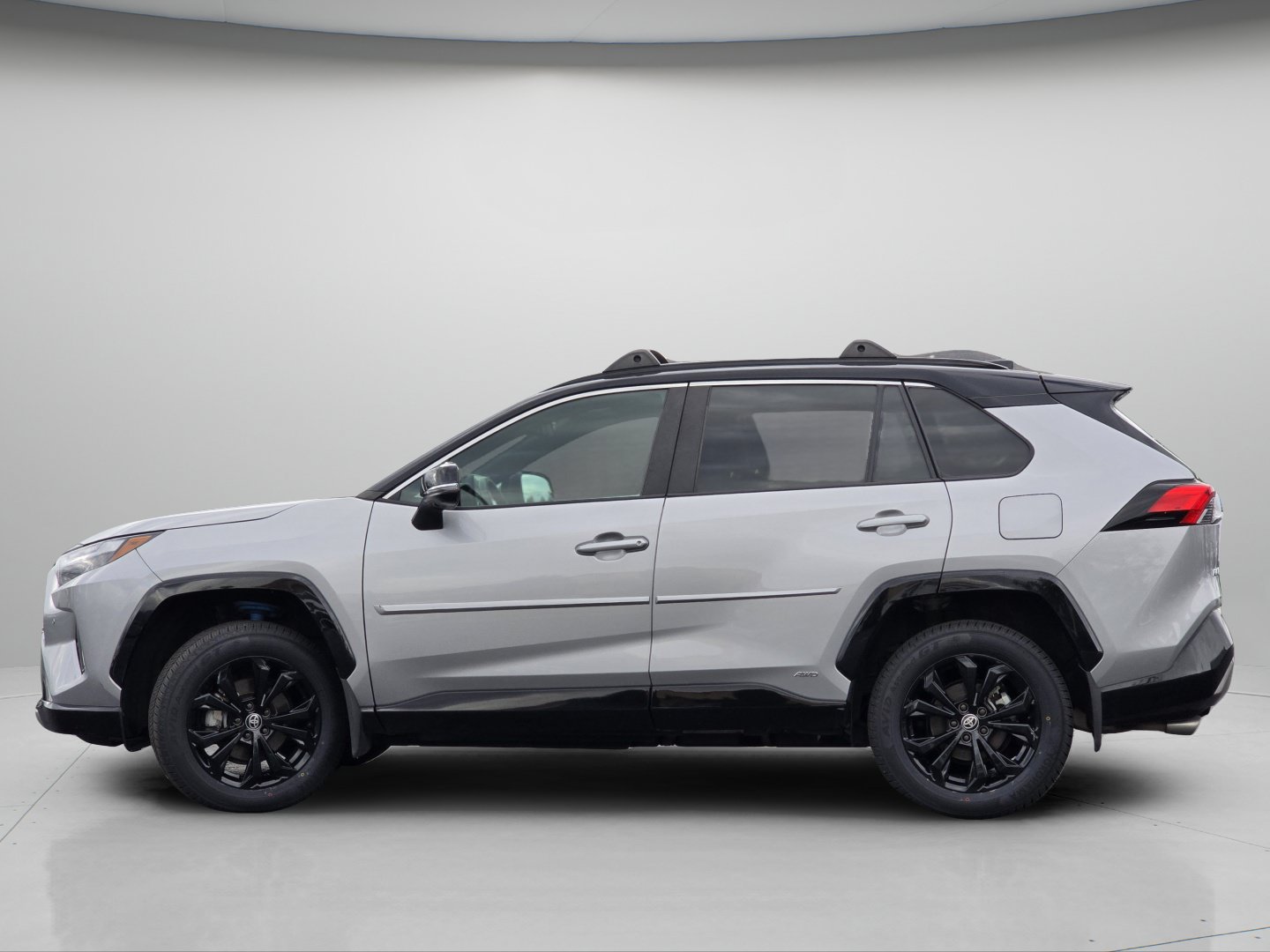 Used 2024 Toyota RAV4 XSE w/ Advanced Technology Package AWD/4WD image 24