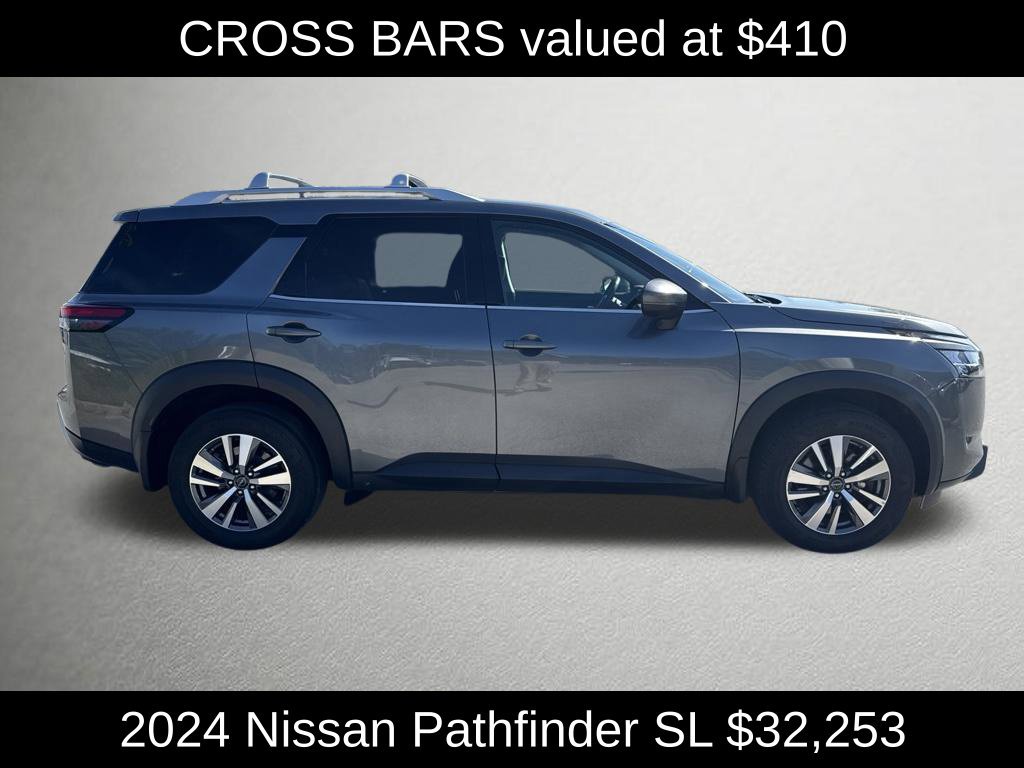 Used 2024 Nissan Pathfinder SL AWD/4WD image 2