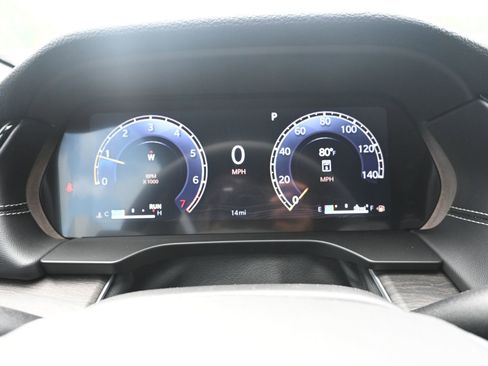 New 2026 Jeep Grand Cherokee L 2WD image 12