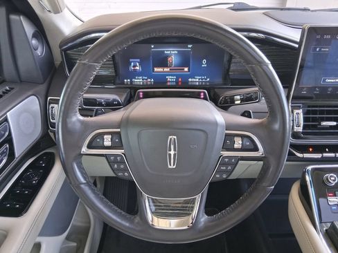 Used 2023 Lincoln Navigator L Black Label AWD/4WD image 10