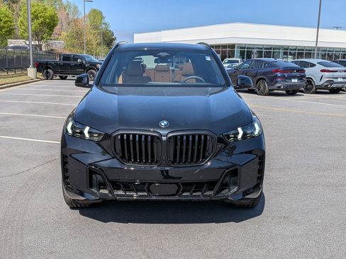 New 2026 BMW X5 xDrive40i w/ M Sport Package AWD/4WD image 8
