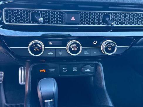 Used 2025 Honda Civic Sport image 28