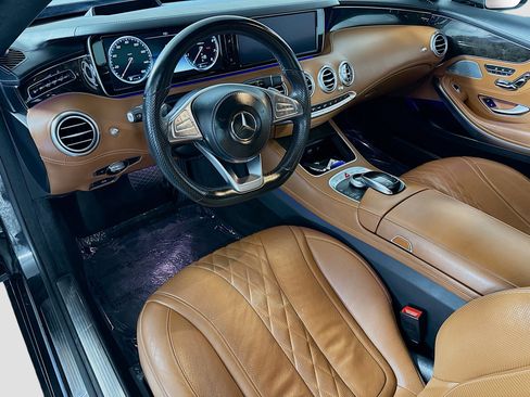 Used 2017 Mercedes-Benz S 550 Cabriolet image 22