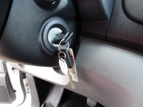 Used 2021 Nissan NV200 S w/ Back Door Glass Package FWD image 17