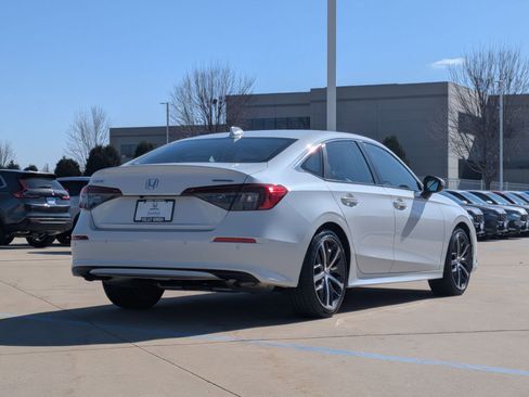 Certified 2023 Honda Civic Touring image 7