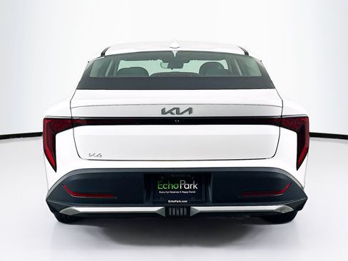 Used 2025 Kia K4 FWD image 7