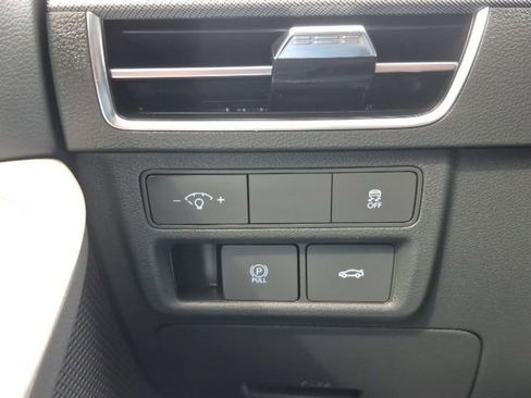 Used 2025 Hyundai Sonata SEL AWD/4WD image 33