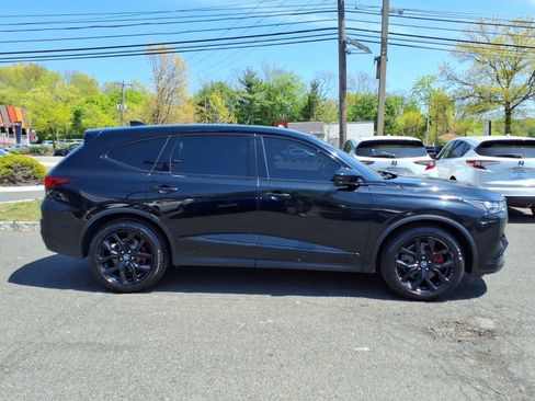 Certified 2024 Acura MDX SH-AWD w/ Technology Package image 8