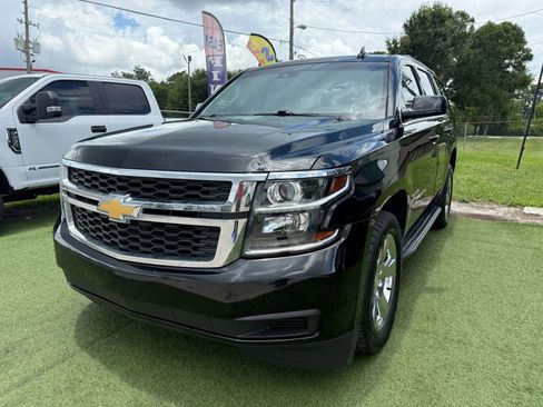 Used 2017 Chevrolet Tahoe LT image 3