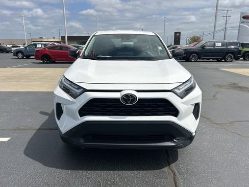 Used 2023 Toyota RAV4 LE image 21