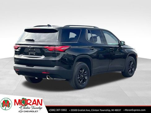 Certified 2023 Chevrolet Traverse LT FWD image 6