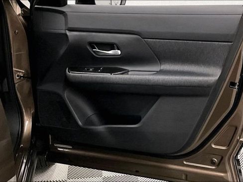 New 2026 Nissan Kicks SV w/ Cold Weather Package FWD image 36