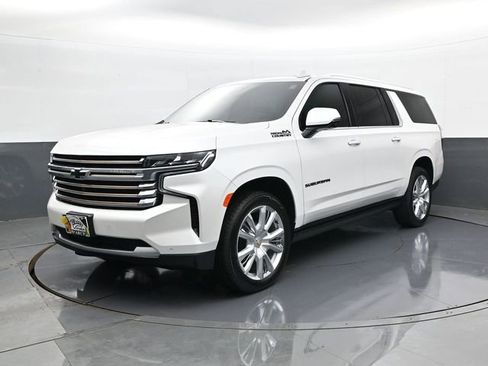 Used 2024 Chevrolet Suburban High Country AWD/4WD image 1