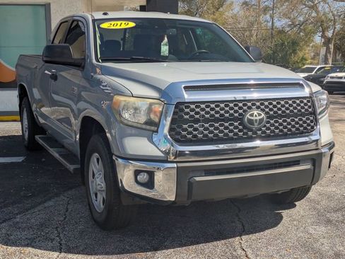 Used 2019 Toyota Tundra SR5 w/ SR5 Upgrade Package image 3