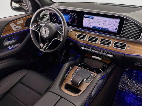 Used 2024 Mercedes-Benz GLE 350 4MATIC image 17