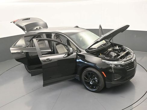 Used 2024 Chevrolet Equinox LS w/ Midnight Edition image 64