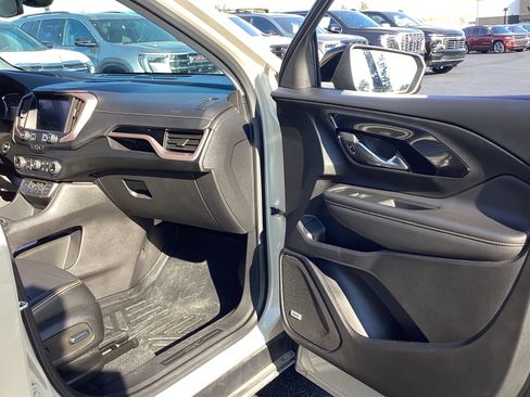 Used 2022 GMC Terrain AT4 w/ Infotainment Package II image 25