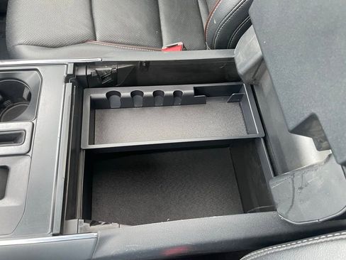 Used 2022 Ford F150 Lariat w/ Equipment Group 502A High image 55