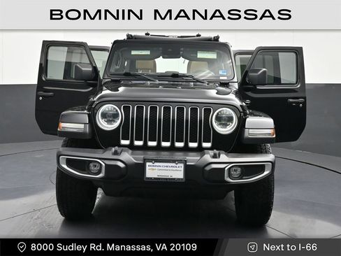 Used 2023 Jeep Wrangler Unlimited Sahara w/ LED Lighting Group AWD/4WD image 44
