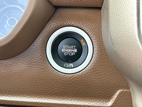 Used 2019 RAM 1500 Laramie w/ Trailer Tow Group AWD/4WD image 28
