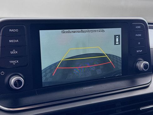 Used 2021 Kia Telluride S image 21