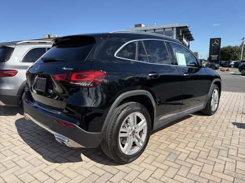Used 2023 Mercedes-Benz GLA 250 4MATIC image 7
