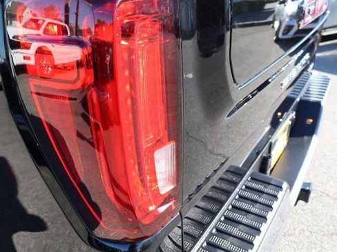 Used 2026 GMC Sierra 1500 SLT image 26